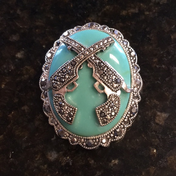 Western Rhinestone Pistols Pendant for necklace - Picture 5 of 14